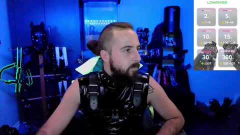 Snapshot of samael069 chatting on December 28, 7:00 am samael069 online show from December 28, 7:00 am