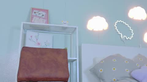   online show from November 1, 11:34 am