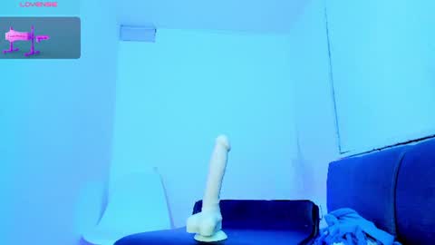 Snapshot of samanta__sweetx chatting on June 23, 4:49 pm Samanta Sweet online show from June 23, 4:49 pm