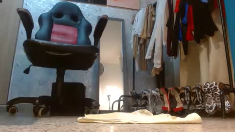 samanta online show from March 6, 11:17 am