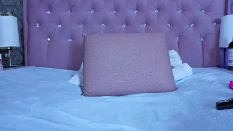 Samanta online show from January 31, 7:45 pm