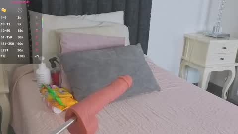 Snapshot of samanta_william chatting on October 1, 3:34 am  samanta  online show from October 1, 3:34 am