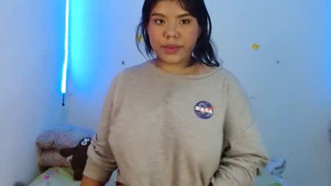 samantha_890 online show from November 30, 12:47 am