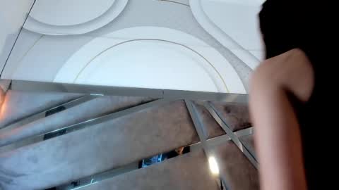 Snapshot of samantha_beckham chatting on March 6, 11:12 pm Samantha Beckham online show from March 6, 11:12 pm