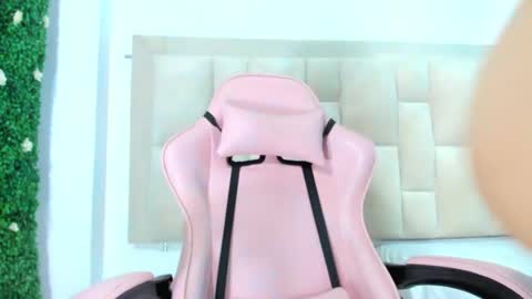 Snapshot of samantha_creamy69 chatting on February 24, 8:14 pm samantha online show from February 24, 8:14 pm