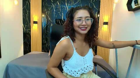    online show from May 11, 11:16 am