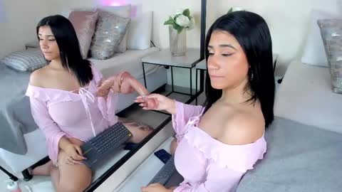Samantha online show from May 6, 1:49 pm