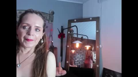 Snapshot of samantha_mature56 chatting on October 27, 12:36 am Sam online show from October 27, 12:36 am