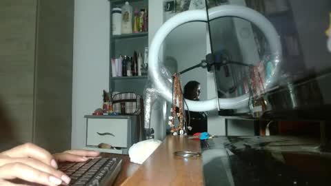 samantha singh1 online show from May 26, 7:48 am