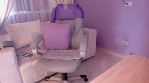 Snapshot of samantha_thompsoon chatting on March 18, 9:40 pm samantha_thompsoon online show from March 18, 9:40 pm