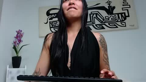 samantha_vaker online show from June 13, 8:51 pm