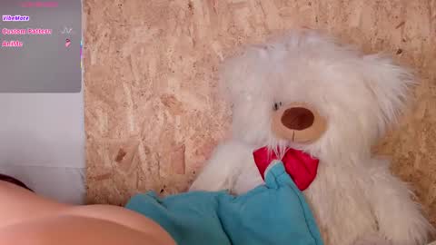 Sam online show from December 21, 5:36 am