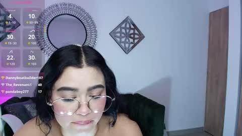 Snapshot of samanthaa_cooper2 chatting on September 16, 3:51 am samanthaa_cooper2 online show from September 16, 3:51 am