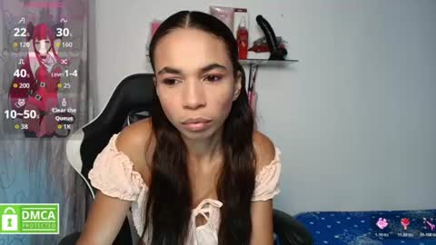 Snapshot of samanthaa_queen chatting on July 2, 11:49 am sam online show from July 2, 11:49 am