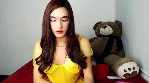 Snapshot of samanthaasmitt chatting on February 12, 11:41 pm Samanthaa Smitt online show from February 12, 11:41 pm