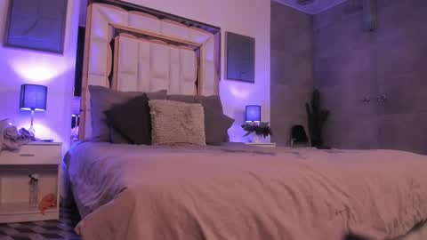 Snapshot of samanthadela chatting on September 12, 3:50 am SAMM online show from September 12, 3:50 am