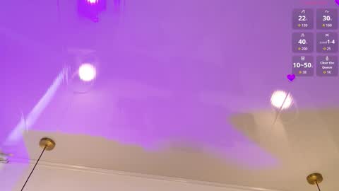 IGSamanthaGrant 10 online show from February 25, 1:43 pm