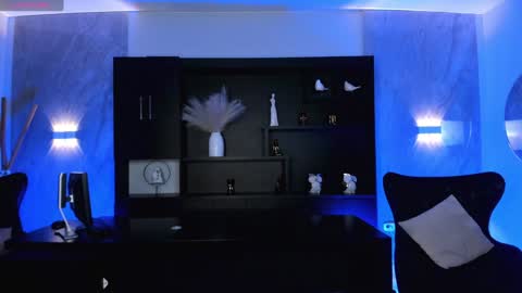 Snapshot of samanthaklein_ chatting on January 11, 3:13 am Samantha Klein online show from January 11, 3:13 am