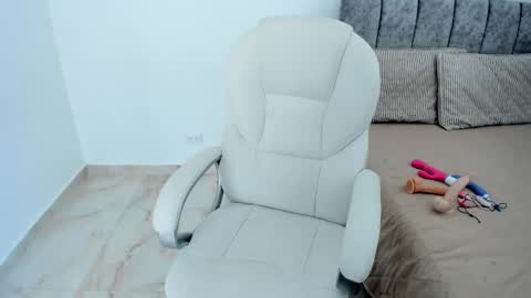 Snapshot of samanthakt2 chatting on February 3, 6:28 pm sam online show from February 3, 6:28 pm