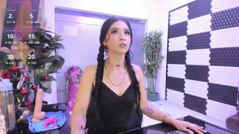 samanthalarsson online show from December 21, 3:57 am