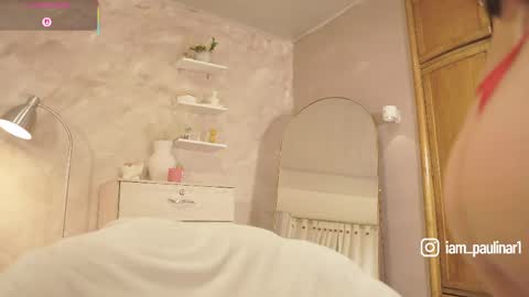 Snapshot of samanthalavey_ chatting on April 25, 12:24 am paulina rios online show from April 25, 12:24 am