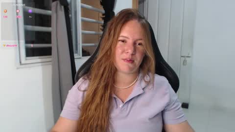 Snapshot of samanthaleon chatting on December 19, 12:17 am Samantha samy online show from December 19, 12:17 am