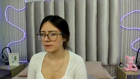 Alejandra  online show from February 11, 11:04 am