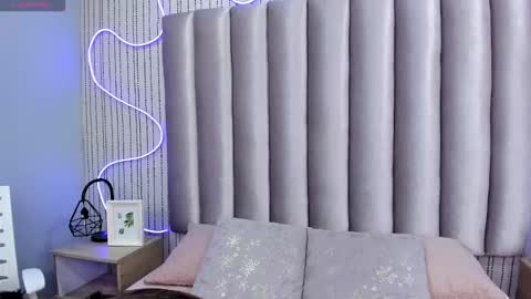 Alejandra  online show from February 13, 10:55 am