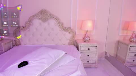 Snapshot of samanthapierce chatting on September 25, 12:09 pm Samantha online show from September 25, 12:09 pm