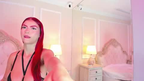 Snapshot of samanthapierce chatting on October 14, 12:28 pm Samantha online show from October 14, 12:28 pm