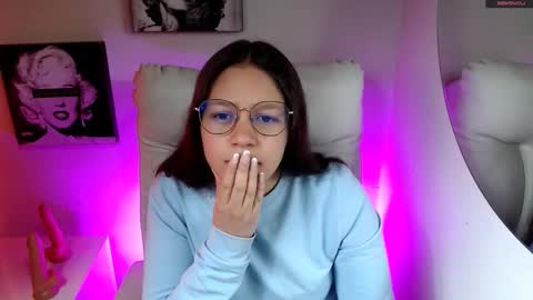 Snapshot of samantharoldan chatting on February 14, 3:42 pm Samantha online show from February 14, 3:42 pm