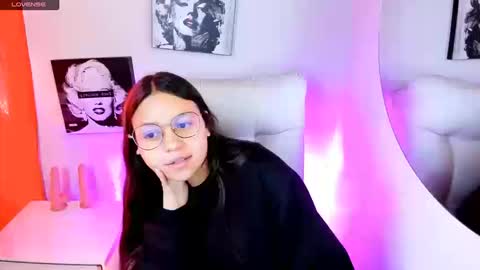 Snapshot of samantharoldan chatting on March 20, 4:12 pm Samantha online show from March 20, 4:12 pm