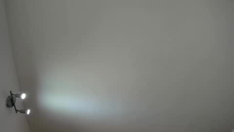 Snapshot of samanthatusher chatting on February 21, 10:04 pm Samantha online show from February 21, 10:04 pm