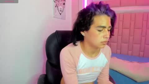 samanthha18 online show from February 3, 6:22 am