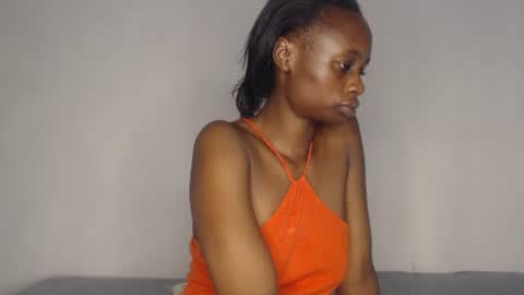 manth online show from March 29, 5:13 pm