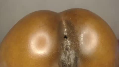 manth online show from April 9, 8:03 pm