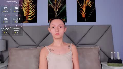 Snapshot of samara_goals chatting on October 13, 7:36 pm Samara online show from October 13, 7:36 pm