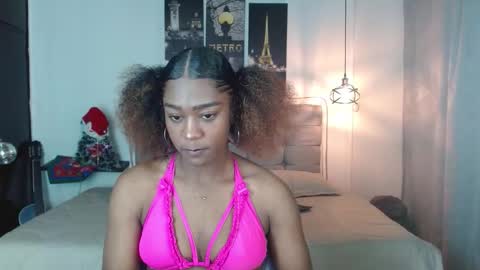 samara_roxx online show from December 14, 3:34 am