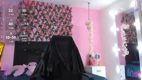 Snapshot of samaracortez chatting on June 10, 7:57 pm Sammy online show from June 10, 7:57 pm