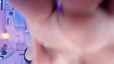 Snapshot of samarajhonson_ chatting on May 8, 9:42 pm Samara jhonson online show from May 8, 9:42 pm