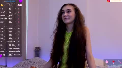 Snapshot of samarashadow chatting on April 10, 7:35 am SamaraShadow online show from April 10, 7:35 am