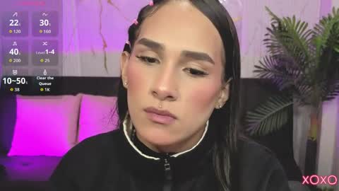 Snapshot of samcielo_tay chatting on April 1, 11:11 am sam online show from April 1, 11:11 am