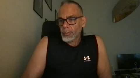 Sam online show from April 17, 5:16 pm