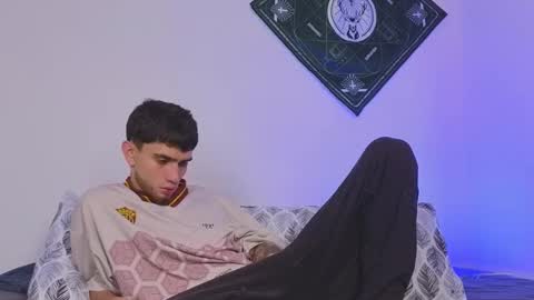 samevansx online show from September 19, 2:07 pm