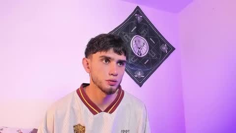 samevansx online show from March 28, 5:23 pm