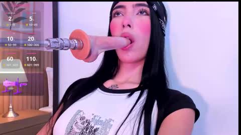 Snapshot of sami_backer chatting on March 24, 8:14 pm Sami and Lee online show from March 24, 8:14 pm