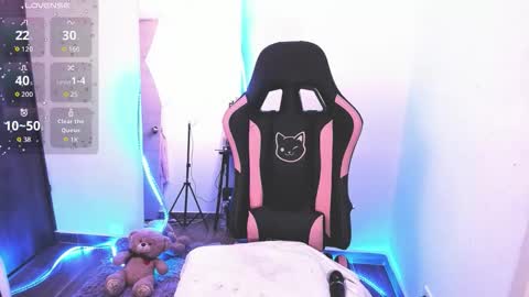 Snapshot of samiacooper25 chatting on November 5, 9:42 am samiacooper25 online show from November 5, 9:42 am