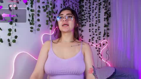 samii evans  online show from March 10, 5:01 am