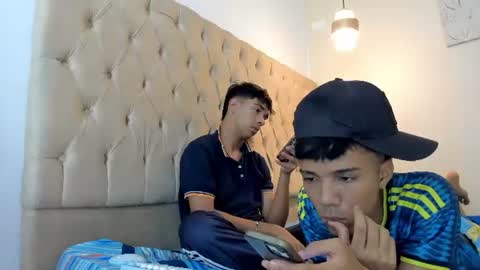 samir_19x online show from July 25, 4:54 am