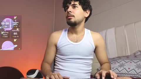 Snapshot of samir_bear chatting on October 1, 12:44 pm Samir online show from October 1, 12:44 pm